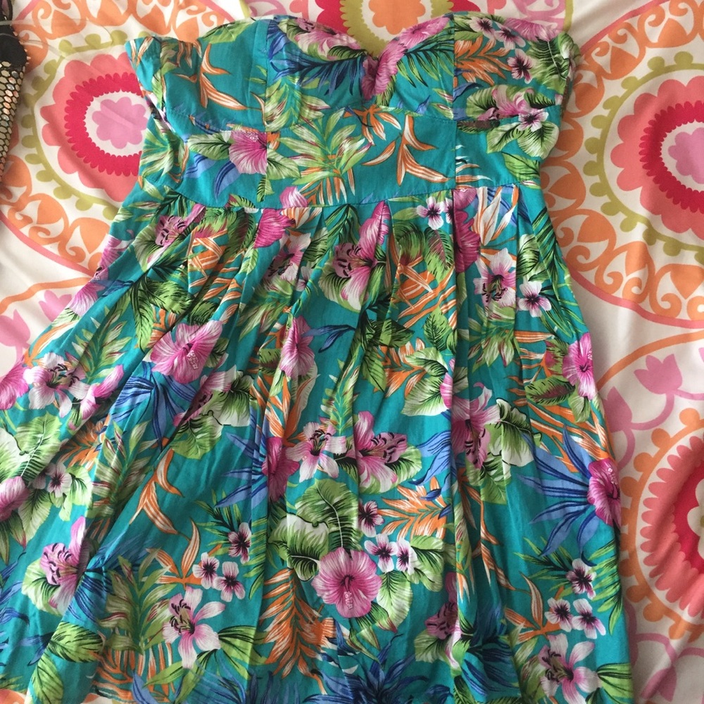 Short flirty summer dress